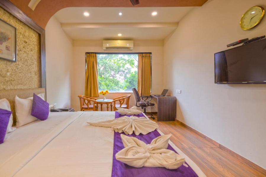 ホテル Sheetal International Rāipur エクステリア 写真